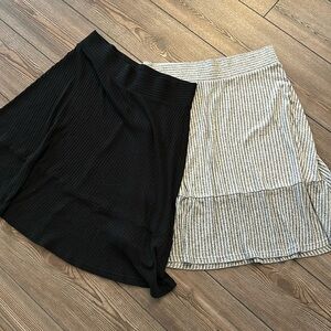 Banana Republic skirts (2) size L
